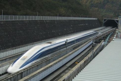 Tiongkok Bangun Purwarupa Kereta Super Cepat Berkecepatan 2.900 Km per Jam