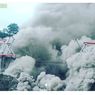 Gunung Semeru Terus Keluarkan Awan Panas Guguran, Statusnya Naik Jadi Awas