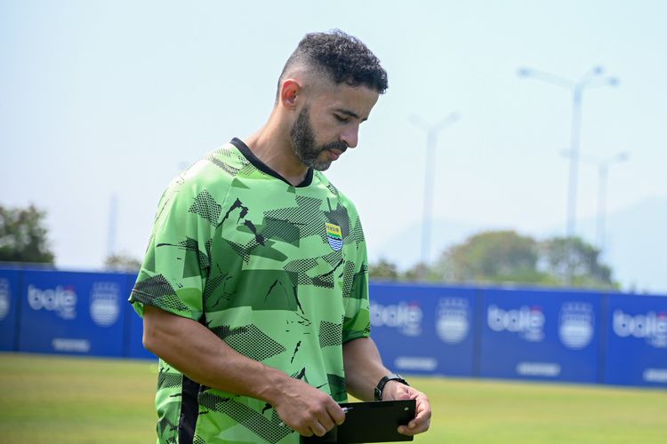 Persib Tunjuk Talent Scouting Asal Mesir Ahmed El Wardani, Ungkap Kemahirannya
