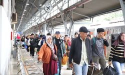 KAI Catat Penjualan Tiket KA Selama Nataru Tembus 3,67 Juta Penumpang