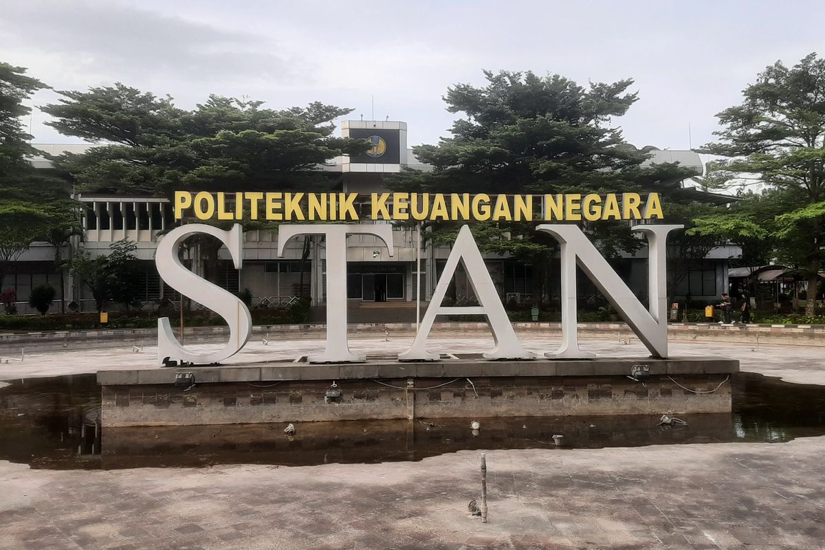 Politeknik Keuangan Negara (PKN) STAN akan kembali membuka seleksi penerimaan mahasiswa baru tahun 2023. Penerimaan siswa baru PKN STAN 2023.