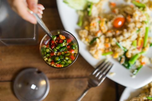 Meski Bikin Sakit Perut, Kenapa Orang Tetap Suka Makanan Pedas?