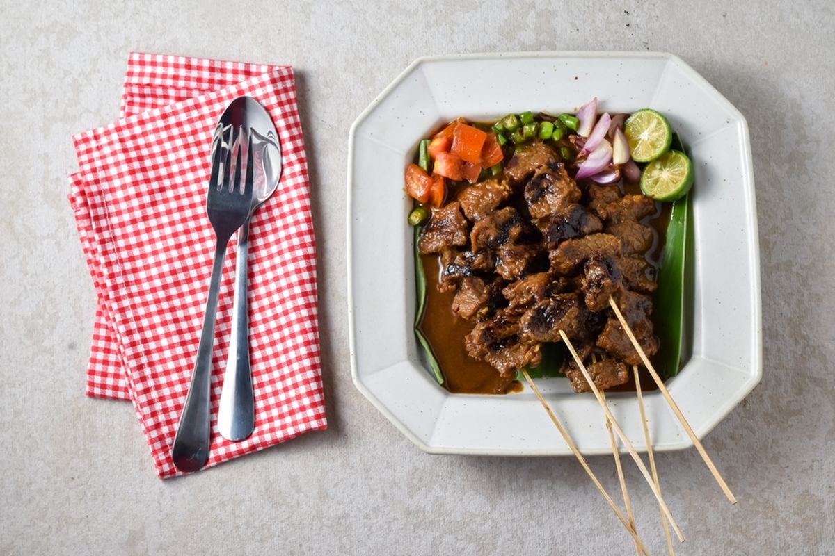 Ilustrasi sate sapi.
