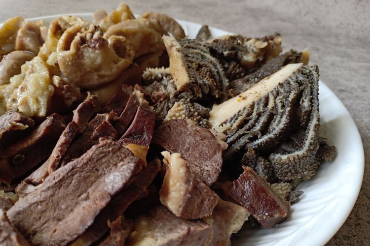 Asam Urat Naik Setelah Lebaran, Menkes Sarankan Jus Seledri