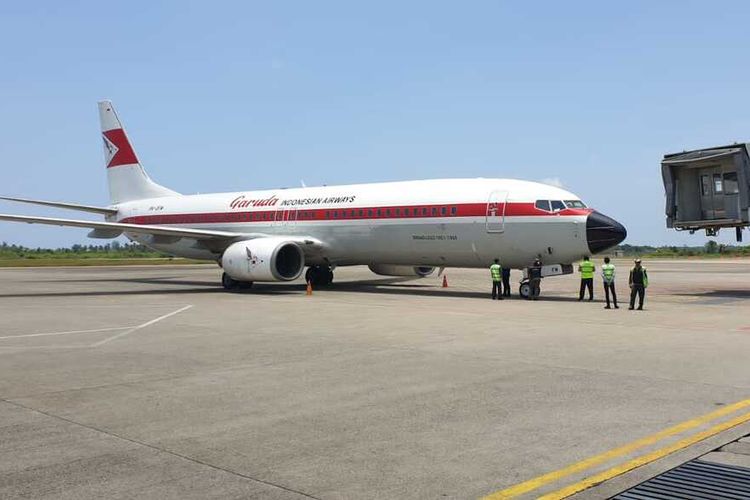 Pesawat Garuda GA 149 alami gangguan teknis sehingga kembali ke parkiran BIM, Jumat (17/3/2023)