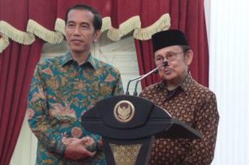 Jokowi Undang Habibie dan Try Sutrisno ke Istana