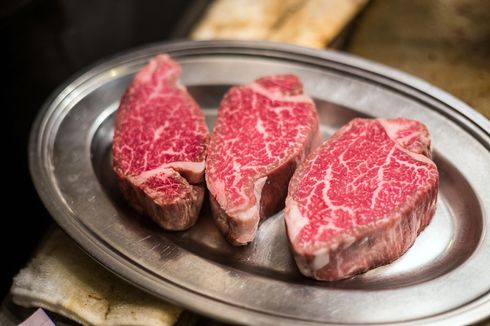 Sama-sama Mahal, Apa Perbedaan Daging Wagyu dan Kobe?