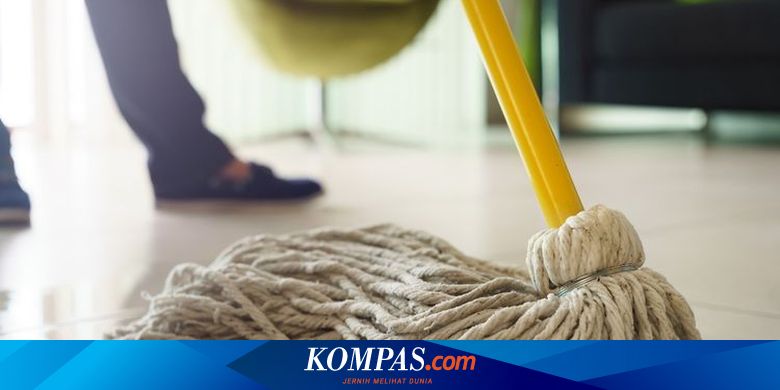 Lantai licin karena minyak
