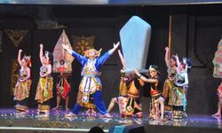 Kenalkan Sejarah Trenggalek, Disparbud Setempat Gelar Drama Tari di TMII