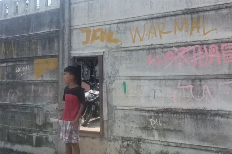 Waduk Rawa Malang Jakut Tak Punya Akses Masuk, Hanya Ada Lubang Kecil