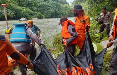 4 Penumpang Mobil Innova yang Terjun ke Jurang di Pakpak Bharat ...