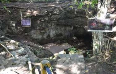 Berwisata Sambil Menyusuri Jejak-jejak Peninggalan Perang Dunia II ...