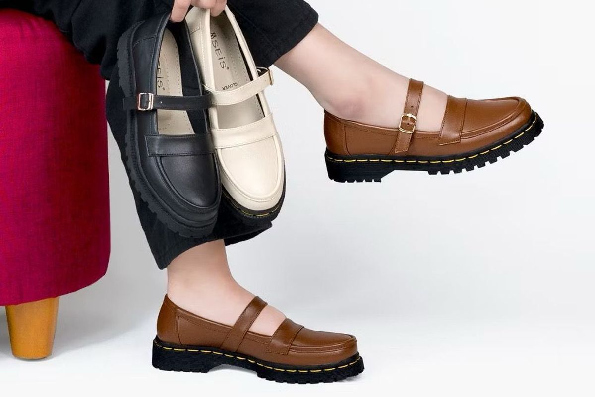 Sepatu Flat Casual