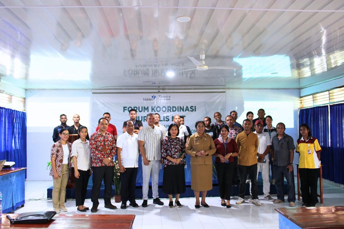 Tanoto Foundation bersama Badan Kependudukan dan Keluarga Berencana Nasional ( BKKBN) Provinsi NTT Kembali menggelar panel diskusi bersama puluhan wartawan di Provinsi yang berbatasan dengan negara Timor Leste dan Australia.
