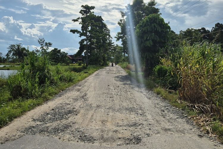 1.151 Km Jalan Diperbaiki Lewat Inpres Jalan Daerah