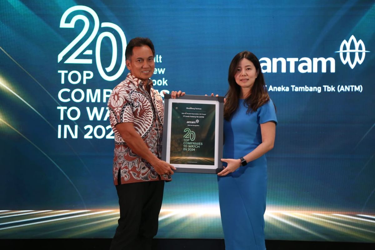 Direktur Utama Antam menerima Apresiasi 20 Top Companies to Watch in 2024.