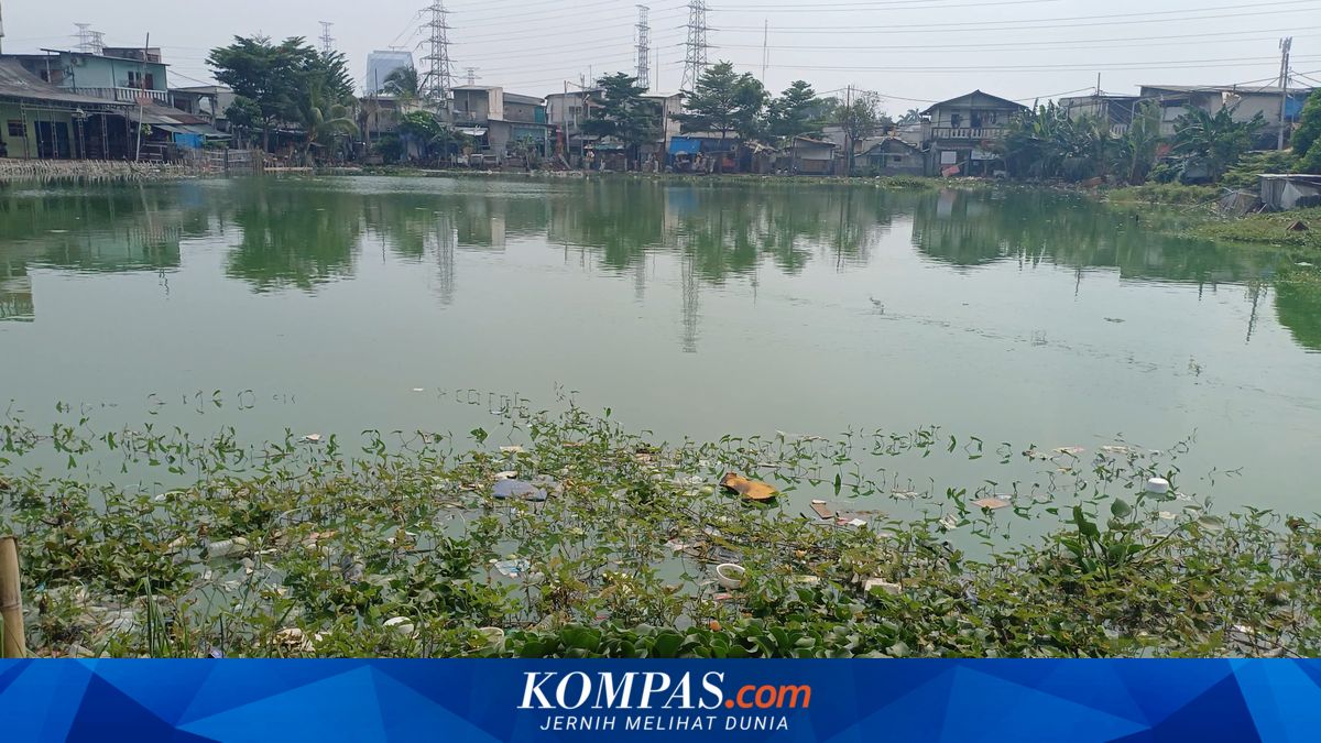 Nasib Lapangan Kobra di Jakut: Dulu Tempat Main Bola, Kini Terendam Bak Danau