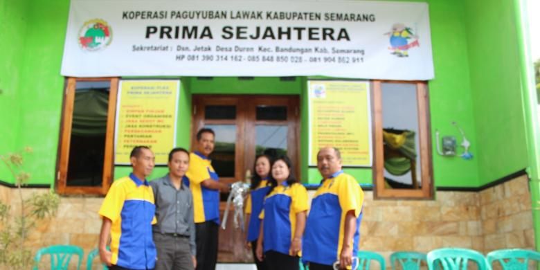 Paguyuban Lawak Kabupaten Semarang mendirikan Koperasi PLKS Prima Sejahtera di Bandungan, Kabupaten Semarang, Selasa (23/12/2014)