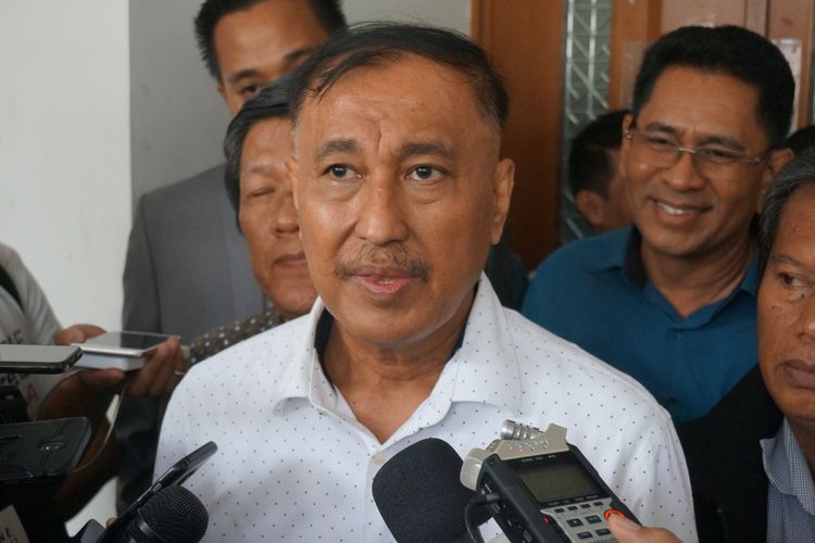 Mantan anggota DPR RI Markus Nari usai menjalani sidang putusan di Pengadilan Tindak Pidana Korupsi Jakarta, Senin (11/11/2019).