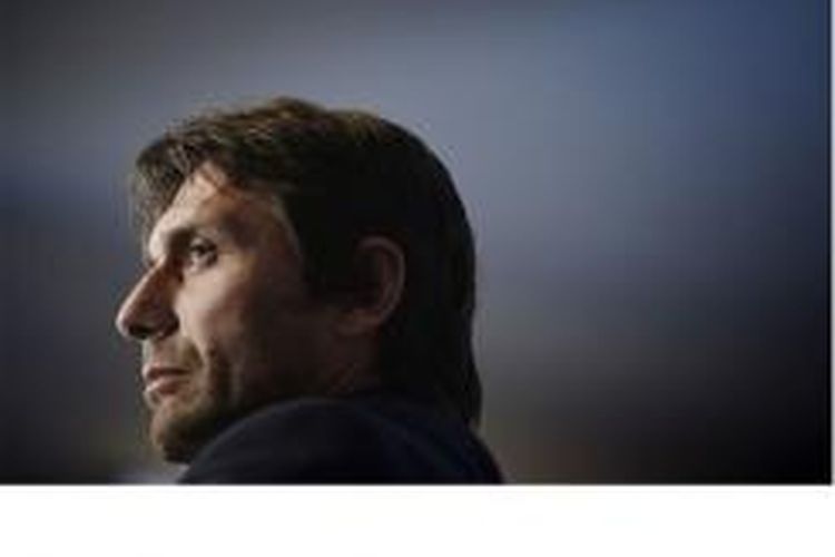 Gambar diambil pada 2 April 2014 di Lyon, yang memperlihatkan pelatih Juventus, Antonio Conte. Conte kini sudah ditunjuk sebagai pelatih timnas Italia.