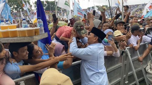 Kampanye di Sidoarjo, Prabowo Klaim Didukung Gus Dur dalam Pilpres 2024