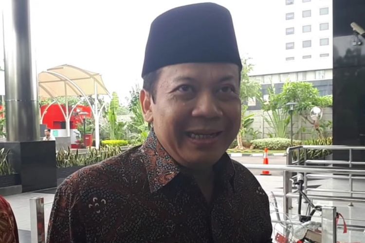 Wakil Ketua DPR Taufik Kurniawan tampak mendatangi Gedung Merah Putih Komisi Pemberantasan Korupsi (KPK), Jakarta, Jumat (2/11/2018).