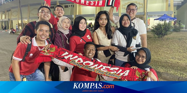 Timnas U23 Indonesia Vs Korea Selatan: Pengalaman Istimewa Para Perempuan yang Pertama Kali Nonton Bola di GDS Sidoarjo