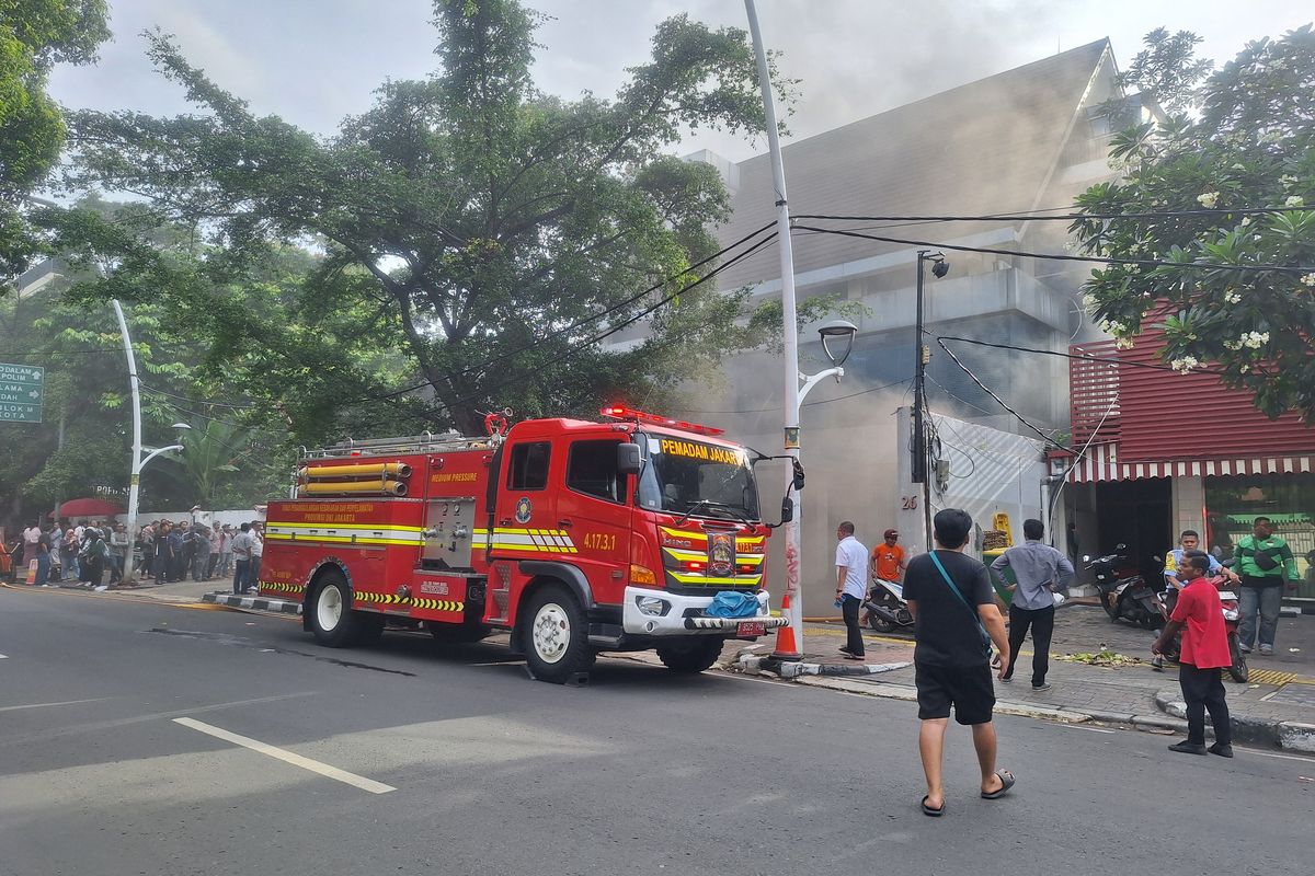 Ledakan di Kawasan Blok M, Pegawai Spa Berhamburan Selamatkan Diri