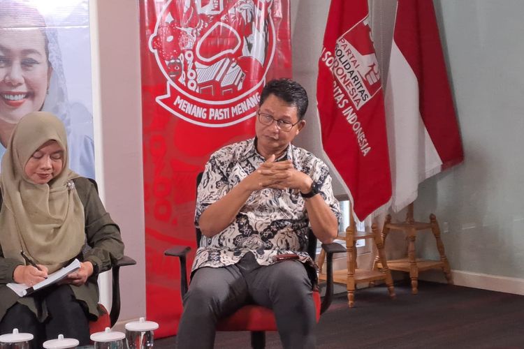 Pengamat politik dari lembaga survei SMRC, Sirojuddin Abbas, saat ditemui di Kantor DPP PSI, Jakarta Pusat, Kamis (5/1/2023). 