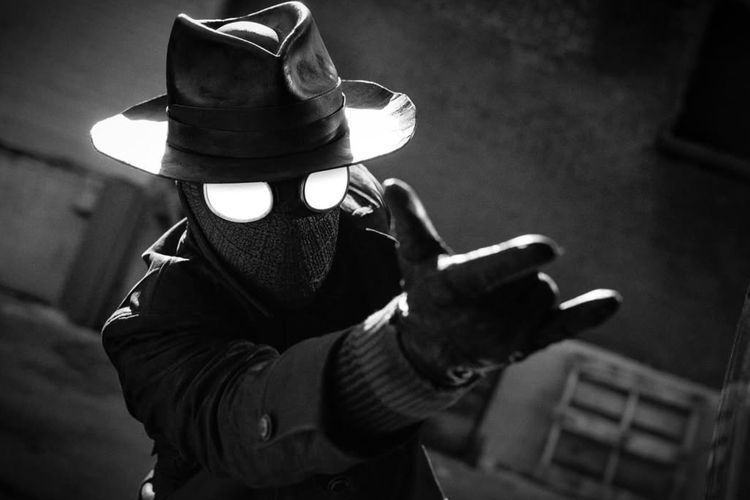 Penampakan Perdana Nicolas Cage sebagai Spider-Noir versi Live-action