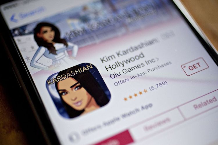 Ilustrasi Kim Kardashian: Hollywood, game besutan Glu Games