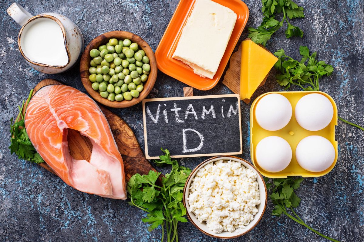 Ilustrasi makanan yang menjadi sumber vitamin D.