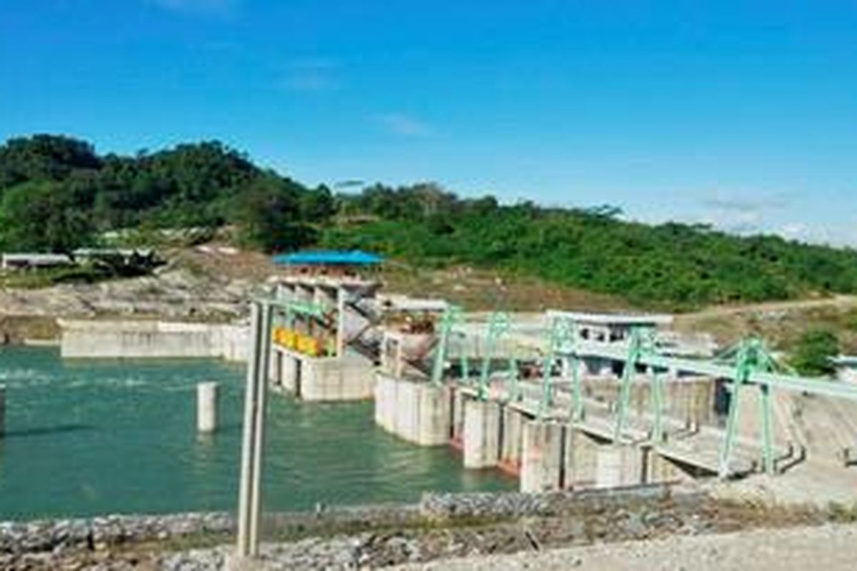 Bendungan di PLTA Sulewana sudah rampung dan siap diisi air untuk mengalirkan air ke tiga turbin dengan kapasitas masing-masing 65 MW. Ketiga turbin akan beroperasi penuh secara bertahap mulai Agustus-Oktober. Beroperasinya ketiga turbin ini akan memenuhi kebutuhan listrik untuk Sulawesi Tengah termasuk ketersediaan listrik untuk industri hingga 2014 