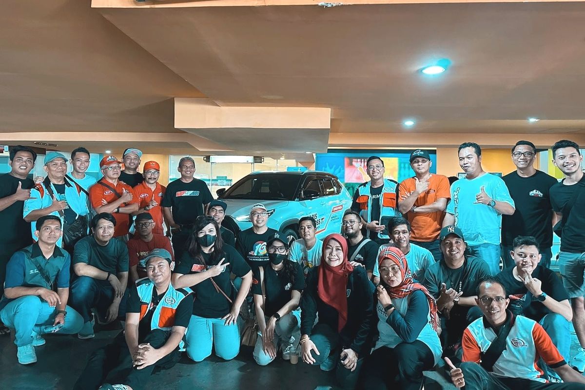 Para pemilik Toyota Yaris yang tergabung dalam Toyota Yaris Club Indonesia (TYCI) mengadakan kompetisi olahraga bowling skala menengah di Artha Gading Bowling Centre, Mall Artha Gading, Jakarta Utara, pada 29 Oktober 2023.