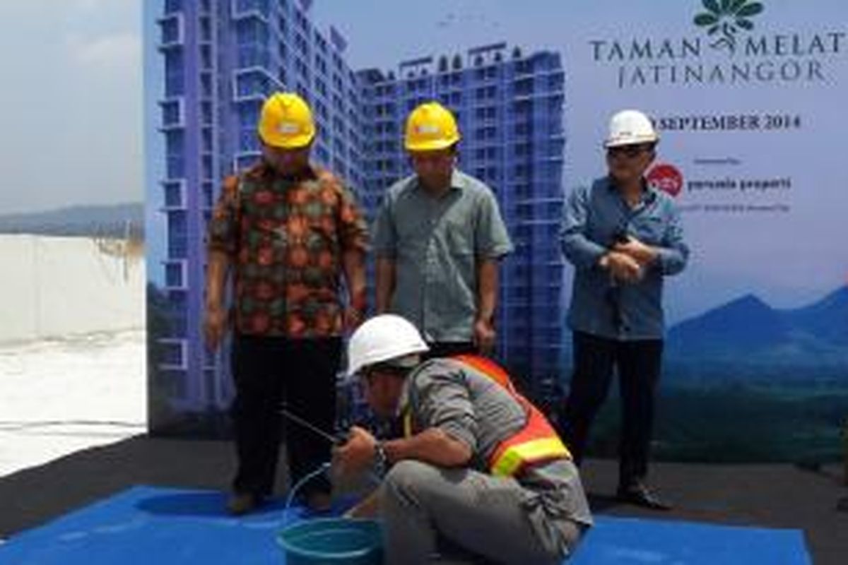 Menurut Direktur Utama PT Adhi Persada Properti, Ipuk Nimpuno, pada prosesi tutup atap Taman Melati Jatinangor, Jawa Barat, Sabtu (20/9/2014), pangsa pasar apartemen untuk  mahasiswa di kawasan-kawasan pendidikan popular seperti Depok, Bandung, Yogyakarta, Surabaya dan Malang punya pembeli potensial.  