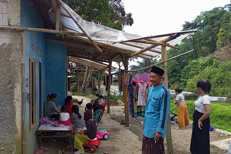 Kondisi Desa Kiarasari, Sukajaya, Kabupaten Bogor. Bogor, Rabu (2/8/2023).