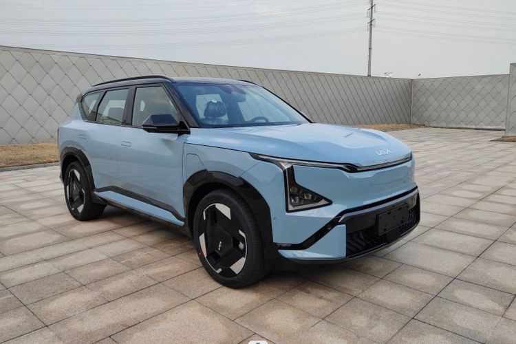 SUV listrik Kia EV5 GT