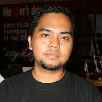 Enda Nasution.