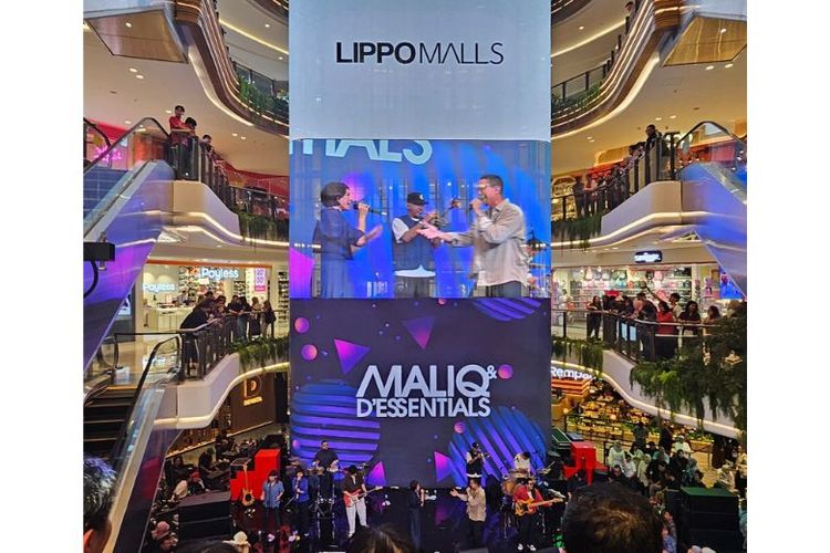 Penampilan spesial dari Maliq & D'Essentials, pada Jumat (24/10/2025) pukul 18.00 WIB, menambah kemeriahan acara "Styles AsikFest 2025" di Lippo Mall Nusantara, Jakarta, mulai Jumat hingga Minggu (26/10/2025).