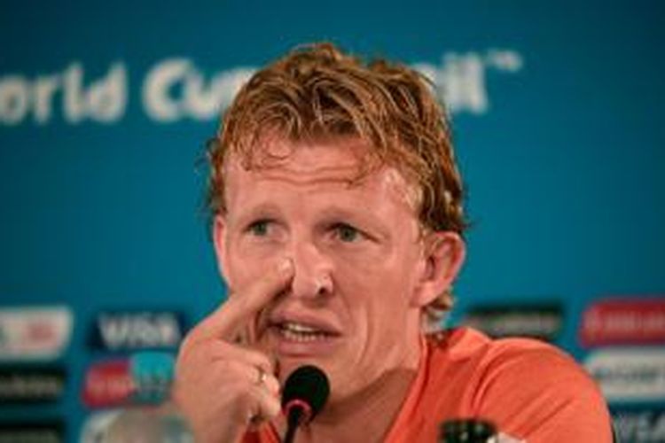 Dirk Kuyt memutuskan pensiun sebagai pemain tim nasional Belanda pada Jumat (3/10/2014).