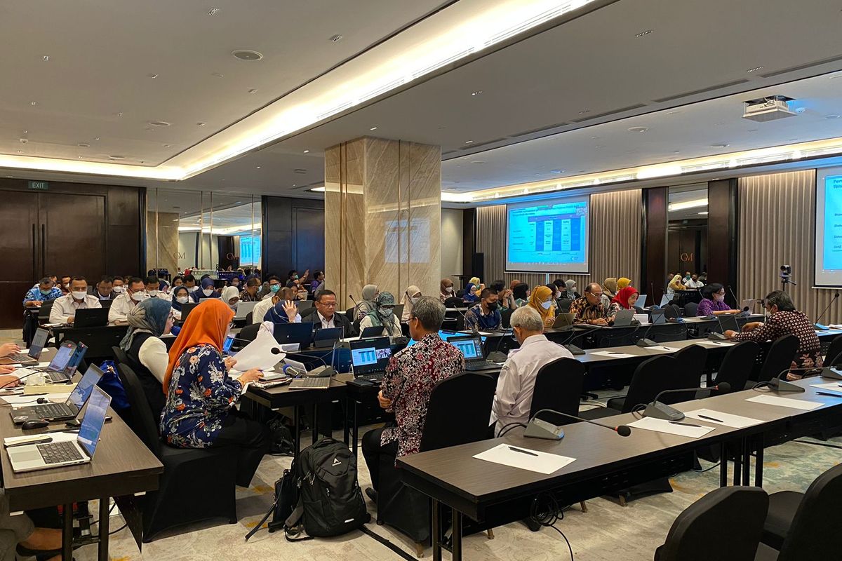 Public hearing RUU Kesehatan bersama Dirjen Tenaga Kesehatan Kemenkes, Arianti Anaya, di Jakarta, Kamis (30/3/2023).