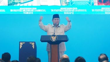 Prabowo Ingin Bahasa Inggris hingga Mandarin Diajarkan Mulai SD, Manfaatkan Smartboard
