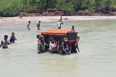 Aksi Gotong Mayat Sambil Terobos Sungai di Kupang, Warga Kesulitan karena Jembatan Rusak hingga Berharap Segera Diperbaiki