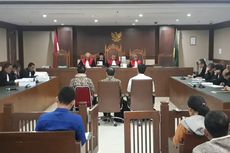 Menyuap Anggota DPRD, Tiga Pejabat Sinarmas Dituntut 2,5 Tahun Penjara