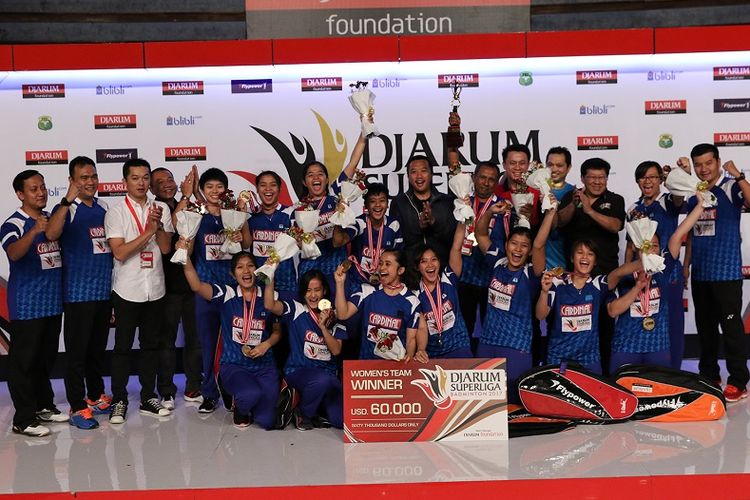 Tim putri Mutiara Cardinal berhasil menjuarai Djarum Superliga 2017 yang diselenggarakan di DBL Arena, Surabaya, Sabtu (25/2/2017).