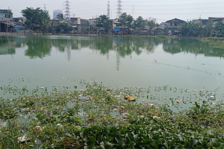 Nasib Lapangan Kobra di Jakut: Dulu Tempat Main Bola, Kini Terendam Bak Danau