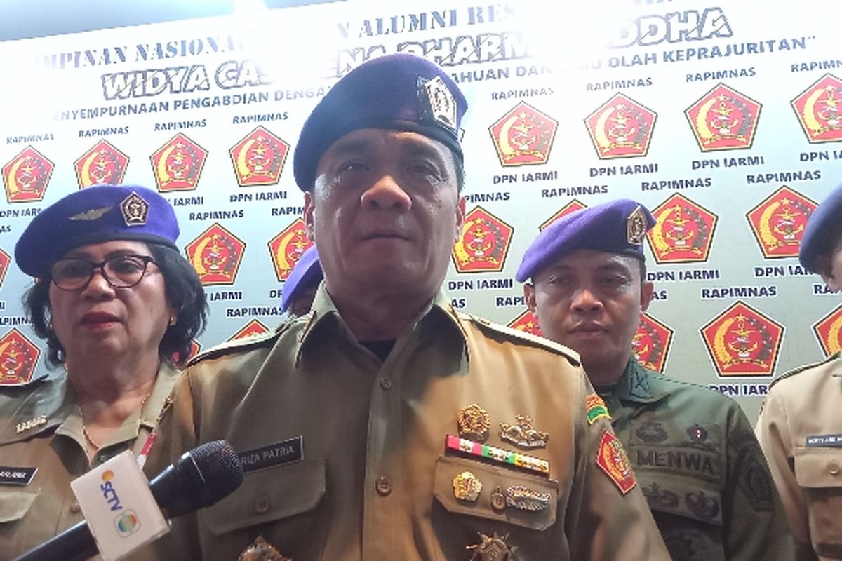 Wakil Gubernur DKI Jakarta Ahmad Riza Patria saat Hadiri Acara Rapat Pimpinan Ikatan Alumni Resimen Mahasiswa Indonesia (IARMI) di Hotel Grand Cempaka Putih, Jakarta Pusat, Sabtu (27/8/2022) Nasional 