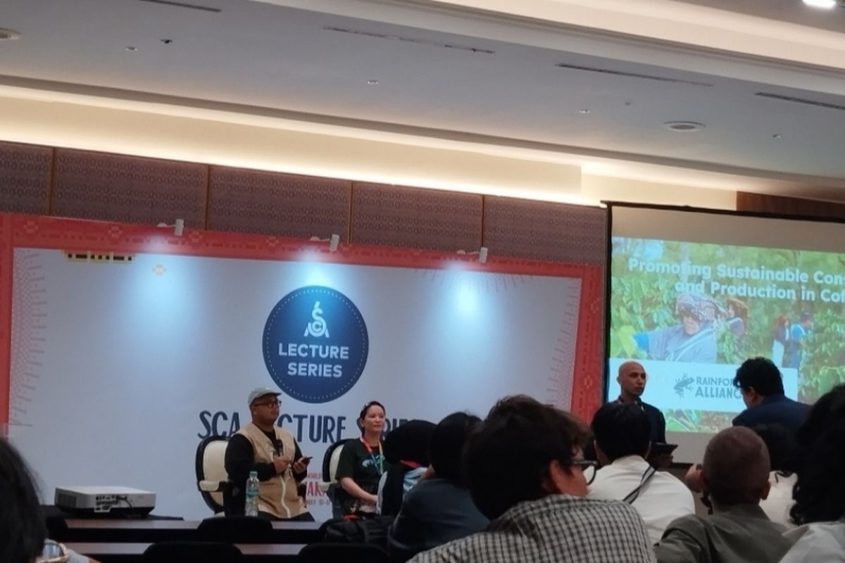 acara World Coffee Asia, SCA Lecture bertajuk Promoting Sustainable Consumption and Production in Coffee di Jakarta Convention Center, Kamis (15/5/2025).