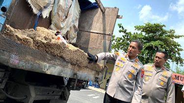 Pria di Blitar Ditangkap, Beli Solar Subsidi Pakai 12 Barcode