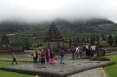 Yuk, Berwisata di Negeri di Atas Awan...